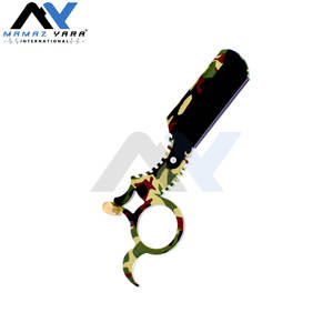 Rasoir de Barbier Professionnel à Lame Droite en Acier Inoxydable avec Anneau, Manche Camouflage pour la Coupe de Cheveux et le Rasage - Product Image 4
