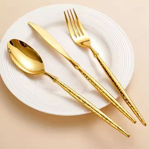 Ensembles de couverts en acier inoxydable de qualité supérieure - Écologiques et durables pour les fêtes, ajoutent une touche de sophistication sans ornementation excessive - Product Image 4