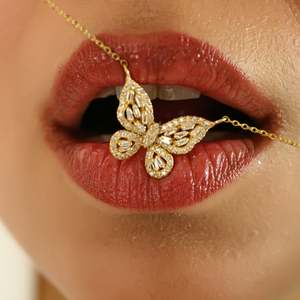 18K Yellow <b>Gold</b> Diamond Butterfly <b>Pendant</b> Necklace - Product Image 1