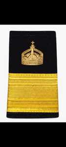 Écusson brodé avec emblème et épées croisées sur feutre non tissé PU, badge à coudre avec décoration de paillettes - Product Image 4