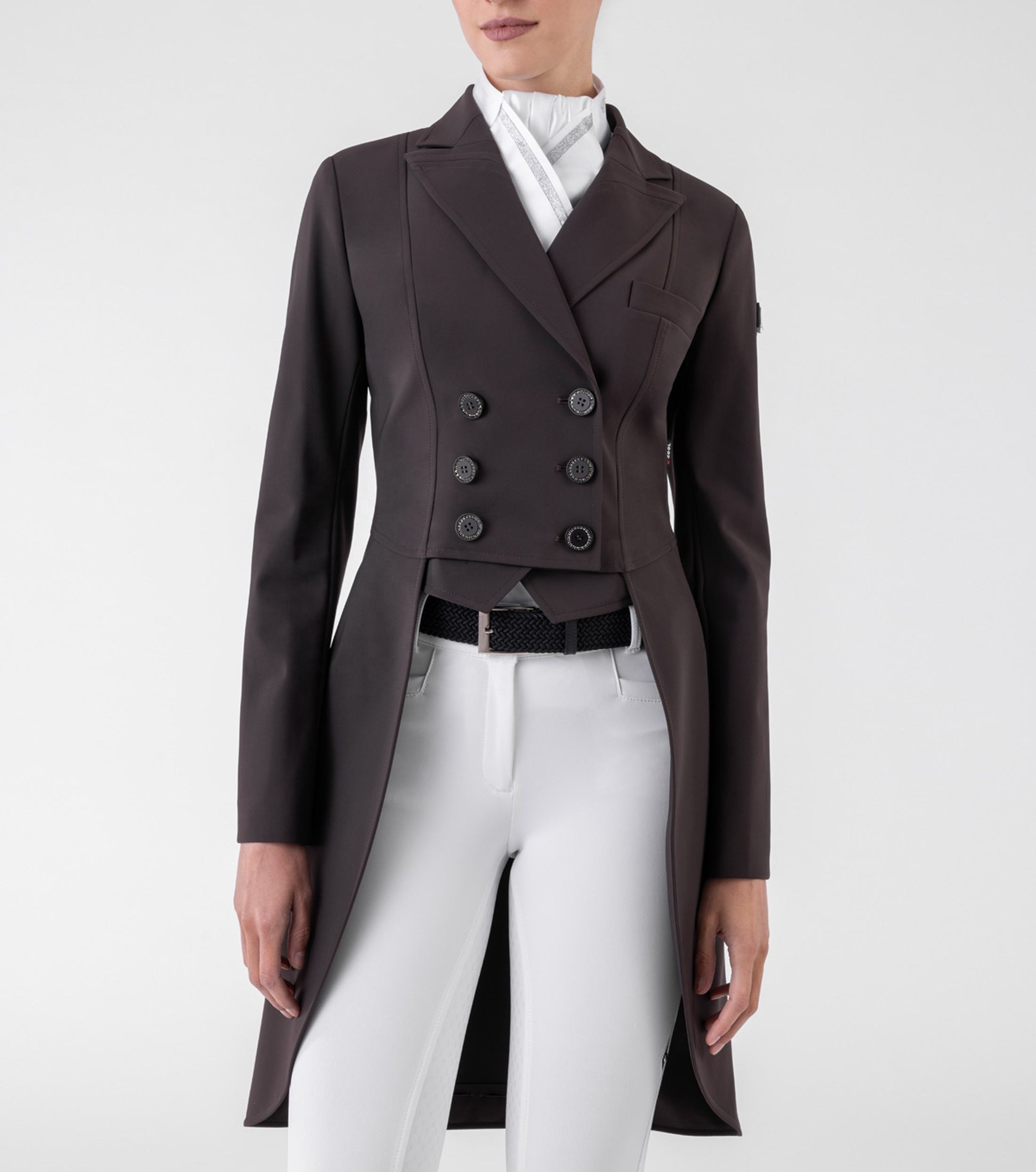 สีน้ำตาล