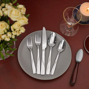 Ensemble de couverts en acier inoxydable avec finition mate |   Vaisselle de fête durable pour des dîners élégants - Product Image 1