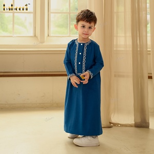 Túnica Islámica Tradicional Modesta para Niños Pequeños, Estilo Casual, Tela de Sarga 100% Algodón, Ignífuga, ODM OEM, Bordado - Product Image 4