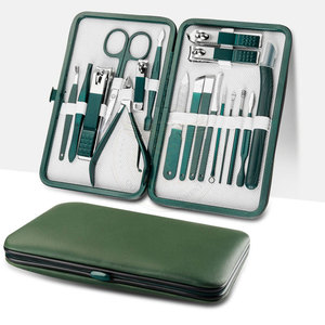 Ensemble d'outils de manucure et pédicure en acier inoxydable de qualité supérieure, 10 en 1, coupe-ongles, construction durable, garantie de 3 ans, pour les soins des ongles, utilisation en salon - Product Image 1