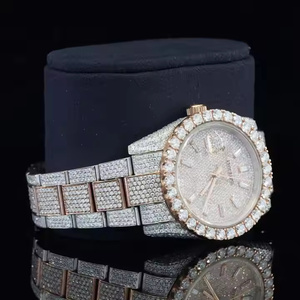 Montre-bracelet analogique à quartz pour homme en moissanite de qualité supérieure, idéale pour un style décontracté et un cadeau élégant - Product Image 3