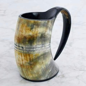 Jarra Tradicional de Cuerno de Alta Demanda, Estilo Vikingo, para Mead, Cerveza, Vino o Fiestas, Disponible para Compras al por Mayor - Product Image 2