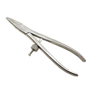 Pince orthopédique manuelle en acier inoxydable de 6 pouces de qualité supérieure avec verrouillage rapide, instruments pour os certifiés CE Classe I par Blush Surgical - Product Image 1