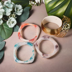 Superventas estilo americano multicolor resina sombreada blanco resina brazalete encanto pulsera personalizado Color Logo Venta caliente bajo MOQ - Product Image 1