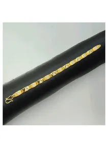 Bracelet élégant de créateur en or 22 carats avec motif taillé diamant, finition premium, idéal pour le quotidien et les soirées. - Product Image 2
