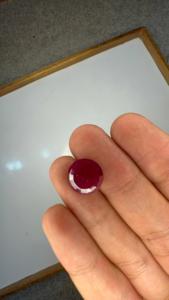 Rubis africain naturel de 5,95 carats, taille ronde, pierre précieuse rouge vif, rubis précieux pour la fabrication de bagues, pendentifs et colliers de luxe - Product Image 2