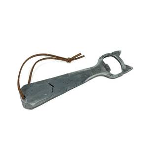 Décapsuleur porte-clés en fonte de qualité supérieure, écologique, à bords lisses, vente en gros, conception personnalisée, fournisseur de cadeaux promotionnels - Product Image 3
