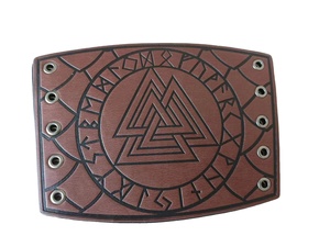 Brazalete Deportivo Protector de Antebrazo con Diseño Triangular en Relieve, Estilo Retro Pirata Vikingo - Product Image 3