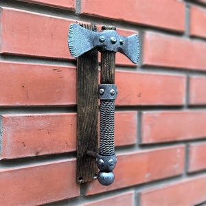 Poignée de porte en fer forgé galvanisé résistant à la rouille, à double denture, avec un design moderne pour la décoration des portes et des portails - Product Image 2