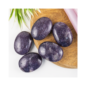 Fabricant leader de pierres de palmier en lépidolite naturelle de 2,5 pouces de la meilleure qualité, cristaux de guérison de 1 kg pour l'équilibre émotionnel et l'énergie apaisante - Product Image 1