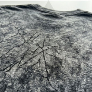 Camiseta Vintage para Hombre con Lavado Ácido, Algodón Premium de Alto Gramaje, Ajuste Oversize, Impresión Personalizada, Suministro OEM al por Mayor - Product Image 5