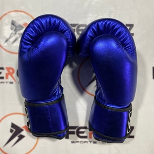 Gants de boxe Muay Thai Fairtex en cuir véritable de qualité supérieure, bleu brillant, vente en gros, logo personnalisé, gants de kickboxing en PU personnalisés - Product Image 4