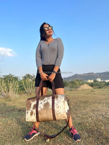 Voyage peau de vache Hairon bagage sac Vintage nuit Duffle cuir Camping randonnée sac à la main Weekender sac pour hommes et femmes - Product Image 4