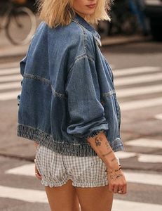 Custom <b>Women's</b> Denim Jacket Vintage Wash Zip Up Dropped Shoulder <b>Elastic</b> Cuff <b>Jean</b> Outerwear Wholesale Bulk Manufacturer - Product Image 3