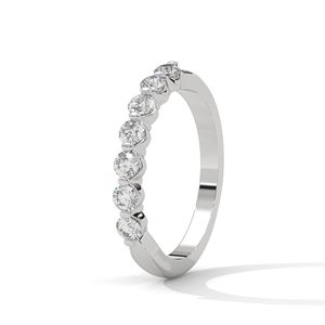 Anillo de Media Eternidad con Diamantes Cultivados en Laboratorio en Plata, Joyería Fina para Mujer, Regalo de Aniversario o Boda, Elegante para Uso Diario - Product Image 2