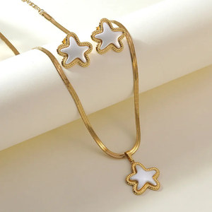 Collar con Forma de Corazón Chapado en Oro de 14k/18k con Cadena de Serpiente, Conjunto de Joyería para Mujer - Product Image 3