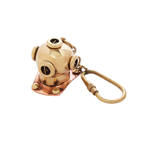 Llavero de casco de buceo en miniatura de latón vintage hecho a mano por Shubham, coleccionable náutico marítimo, tono dorado para tus llaves - Product Image 4