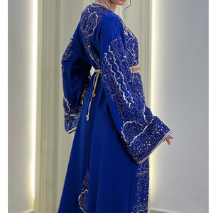 Kaftan de mariée marocain perlé, mode de mariage traditionnelle, fabricant en gros, kaftan de mariée marocain en satin de qualité supérieure - Product Image 4