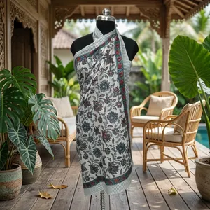 Pareo de algodón estampado a mano con motivos florales, pañuelo de playa, dupatta, ligero, para verano, para mujer, uso diario informal. - Product Image 3