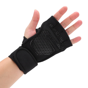 Gants de musculation et de fitness unisexes en cuir PU légers et respirants à enfiler pour la salle de sport – Vente en gros - Product Image 2