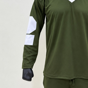 OEM Men's Long Sleeve O-Neck <b>T</b>-<b>Shirt</b> <b>Olive</b> <b>Green</b> Color Block Pattern Regular Fit Sporty Top Polyester/Cotton Eco-Friendly Quick - Product Image 3