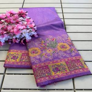 ผ้าส่าหรี VASTRA COTTAGE รุ่น Fendy ผ้าซาตินพิมพ์ลายดอกไม้หลากสีแบบดิจิทัล พร้อมงานปักมือและงานฉลุลาย Aari ที่ขอบผ้า ดีไซน์เนอร์แวร์ - Product Image 6