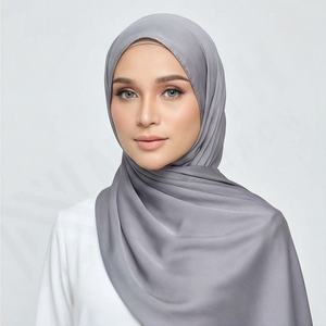 Pañuelo Hijab Personalizado de Fábrica 115x115cm, Cuadros, Estampado Floral y de Puntos, para Mujeres Musulmanas, No Tejido, Suave y Moderno - Product Image 6