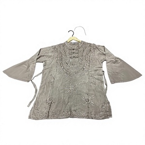 Tunique Maxi en Tissu Rayonne Brodé pour Femmes Indiennes et Musulmanes – Vente en Gros – Idéale pour Soirées et Été - Product Image 1