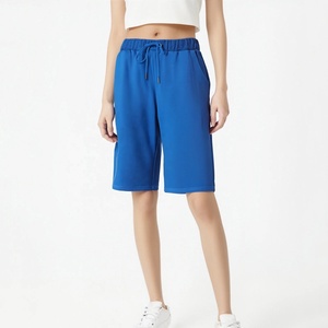Pantalones cortos de algodón informales y deportivos para mujer, pantalones cortos de algodón con cordón para caminar, pantalones cortos hasta la rodilla con bolsillos - Product Image 3