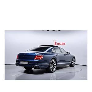 Bentley Flying Spur 4.0 Azure 2023, conduite à gauche, 12 894 km, modèle 2023/7, transmission semi-automatique, toit ouvrant panoramique - Product Image 2
