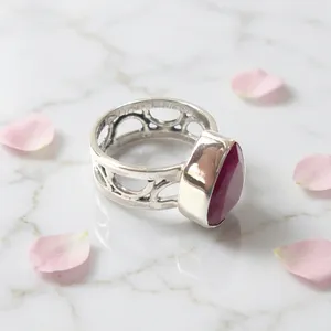 Red Quartz 925 Sterling Silver Handmade Statement Ring Vintage Openwork Design Red Gemstone Jewelry Wholesale - Product Image 3