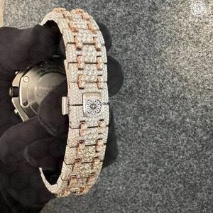 Montre de luxe Charm Jewells en acier inoxydable, boîtier de 40 mm, mouvement mécanique analogique, cadran en cristal saphir, résistance à l'eau 10 bars - Product Image 5