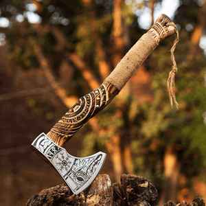 Hache à barbe sculptée à la main avec tête en acier au carbone gravée de runes, lame de 4 pouces, manche en bois de frêne pour la survie en extérieur - Product Image 6