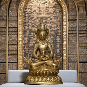 Escultura de Latón Hecha a Mano de Buda Shakyamuni con Corona Pequeña de 4 Pulgadas en Postura de Meditación, Artesanía Metálica para Decoración del Hogar o Templo - Product Image 1