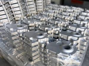 Servizi Personalizzati di Fonderia <span class=keywords><strong>OEM</strong></span> per Parti in Acciaio Inox Pressofuse di Precisione, Componenti Auto in Alluminio Pressofuso - Product Image 4