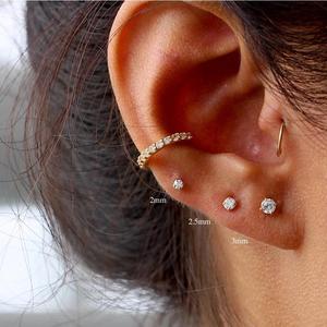 Boucles d'oreilles clous en or massif 14 carats avec diamant solitaire 2mm 2.5mm 3mm, vente en gros directe d'usine, faible MOQ, bijoux de piercing personnalisés - Product Image 2