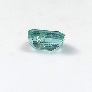 มรกตธรรมชาติจากไนจีเรีย ทรงเหลี่ยม 1.40 กะรัต พลอยเจียระไน (5x8x4.1 มม.) - Product Image 5