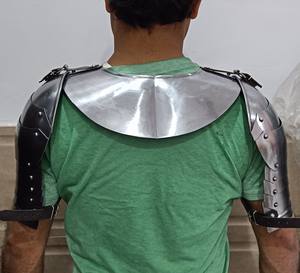 Ensemble authentique de gorgete et épaulettes médiévales en acier doux, artisanal, pour costume de chevalier, cosplay et reconstitution historique, armure de cou - Product Image 2