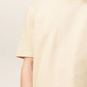 T-shirts d'été décontractés pour hommes en tissu de qualité supérieure, doux au toucher, conçus pour offrir un confort respirant et un style élégant 2026 - Product Image 3