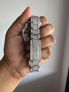 Reloj de Pulsera Personalizado de Cuarzo para Hombre, 41 mm, con Números Árabes, Esfera Arcoíris, Diamantes Moissanita VVS, Engastado y Brazalete de Acero Inoxidable - Product Image 4