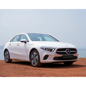 Voiture d'occasion haut de gamme de qualité supérieure, Mercedes Classe A, maniabilité et systèmes de sécurité avancés - Product Image 3