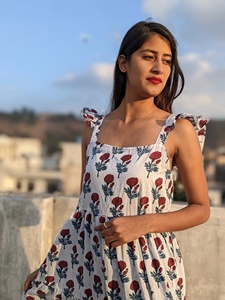 Robe longue vintage en coton indien avec broderie florale imprimée à la main, col carré, tunique maxi pour femmes - Product Image 3