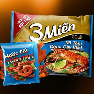Fideos Instantáneos Fritos con Carne de Res y Hierbas, Marca Vietnamita, 65g/taza, Cocción en 2-3 Minutos, Precio Económico, 3 Unidades - Product Image 1