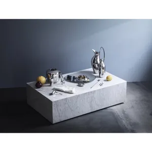 Sculpture décorative verticale en aluminium de haute qualité, élégante et moderne, accent d'intérieur, artisanat écologique Zahid - Product Image 3