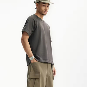 เสื้อยืดสตรีทแวร์แบบเรียบ 250 กรัม ผ้าฝ้าย เสื้อยืดแขนสั้นทรงบ็อกซี่ ตัดสั้นสำหรับผู้ชาย ผ่าข้าง ซักแล้ว - Product Image 2