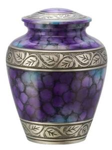 Urne funéraire en laiton artisanale et personnalisée pour adulte, finitions élégantes, designs intemporels, capacité 3-4L, vase de table pour le stockage des cendres - Product Image 2